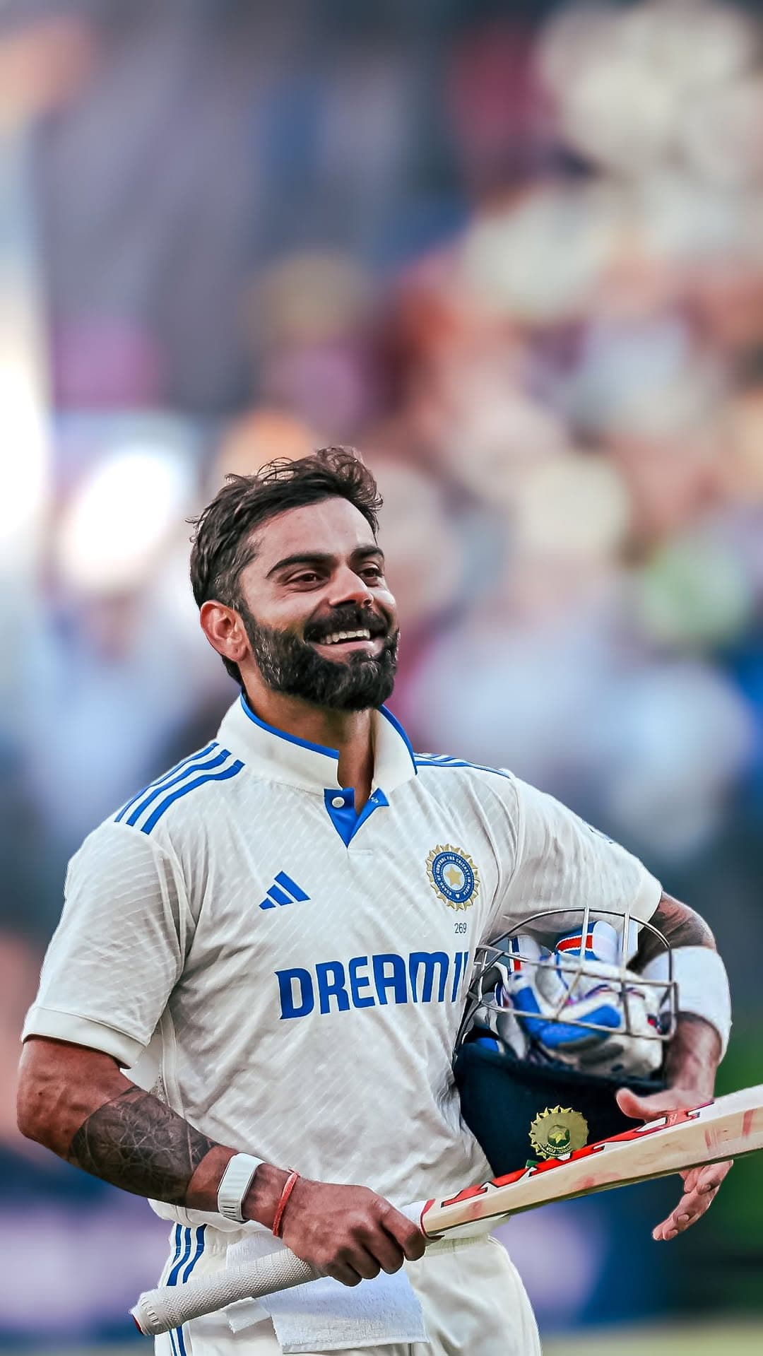 That perfect bat spin 💋
.
.
.
.
@virat.kohli #viratkohli #kohli #kingkohli #rcb #velocity #velocityedit #edits #cricket #cricketer #cricketer #ipl #iplauction #rcb #royalchallengersbangalore #trending #trendingreels #bgt #indvsaus