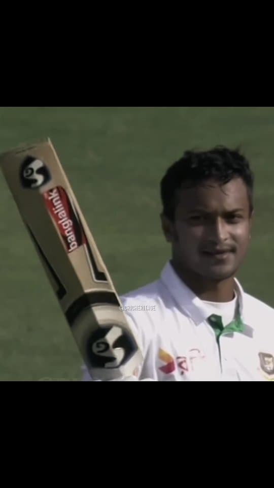 Absolute Legend☠️
Shakib al Hasan scored 217(276) against New Zealand, making it his highest score, what a legend☠️🔥
#cricket #shakibalhasan #reels #bangladesh #newzealand #viral #feed #testcricket #edit #avangard #lonown #batting #bowling #allrounder
Who is the best modern cricket all rounder?