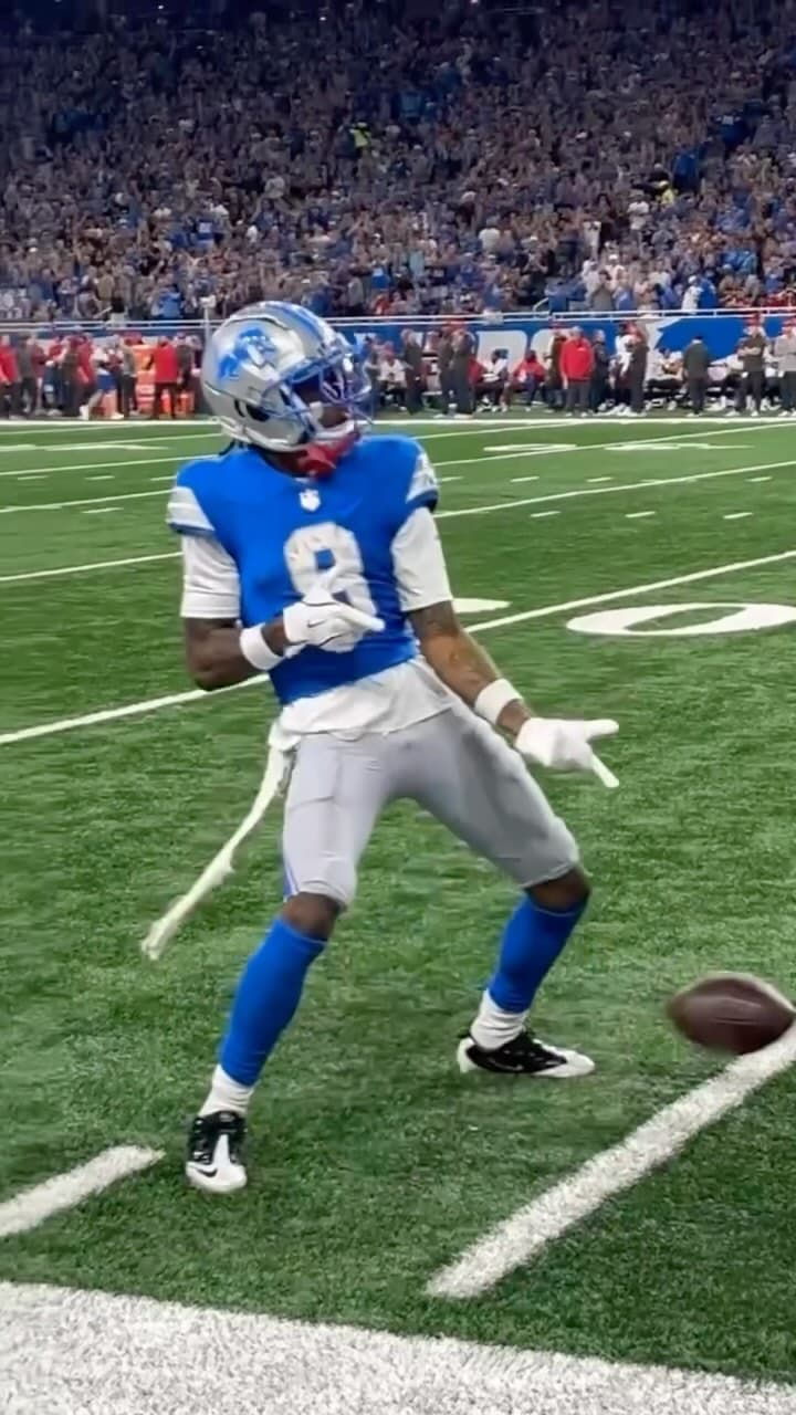 Yeah Mo!
•
• @bigsgjamo
•
#jamo #jamesonwilliams #waymo #detroitlions #yeahglo #edit #football #nfl #grit #allgrit #onepride #motorcity #hockeytown #313 #michigan