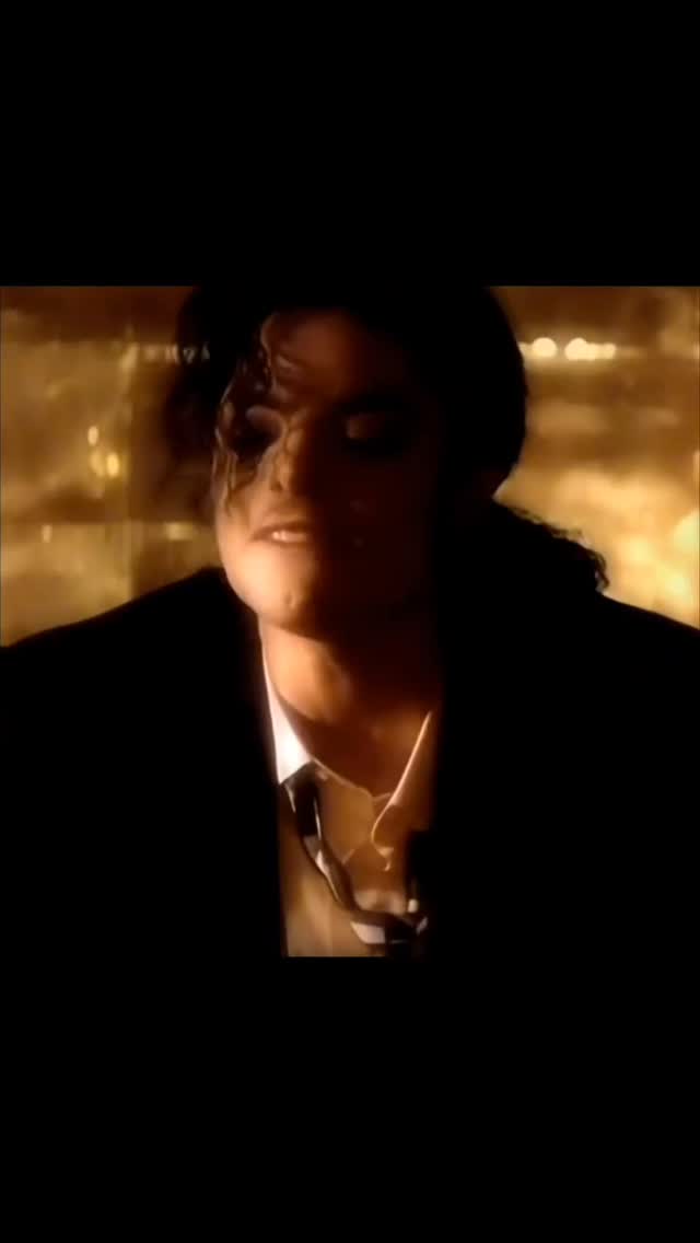 Micheal Jackson the King of Pop 👑
#instagram
#michealjackson #kingofpop #michealmovie