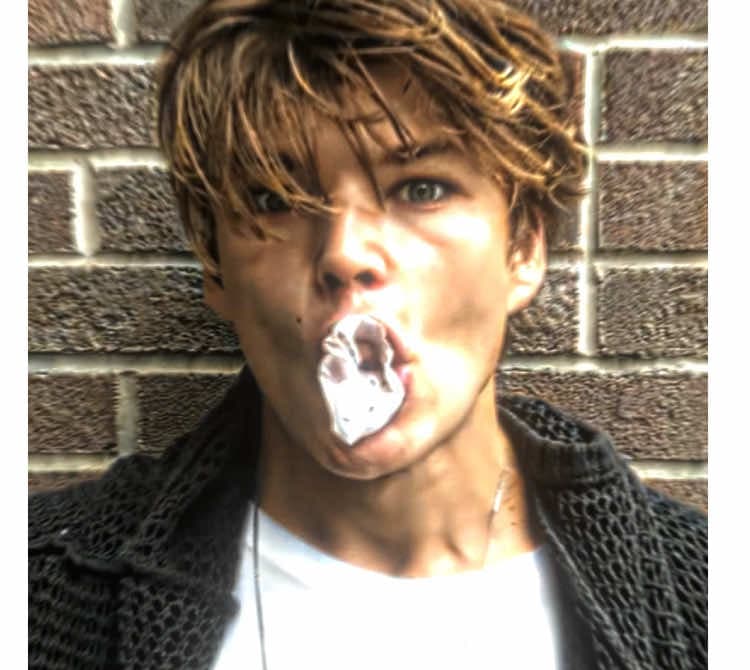 Fan edit by @๐ ๐ ๐ ๐ ๐