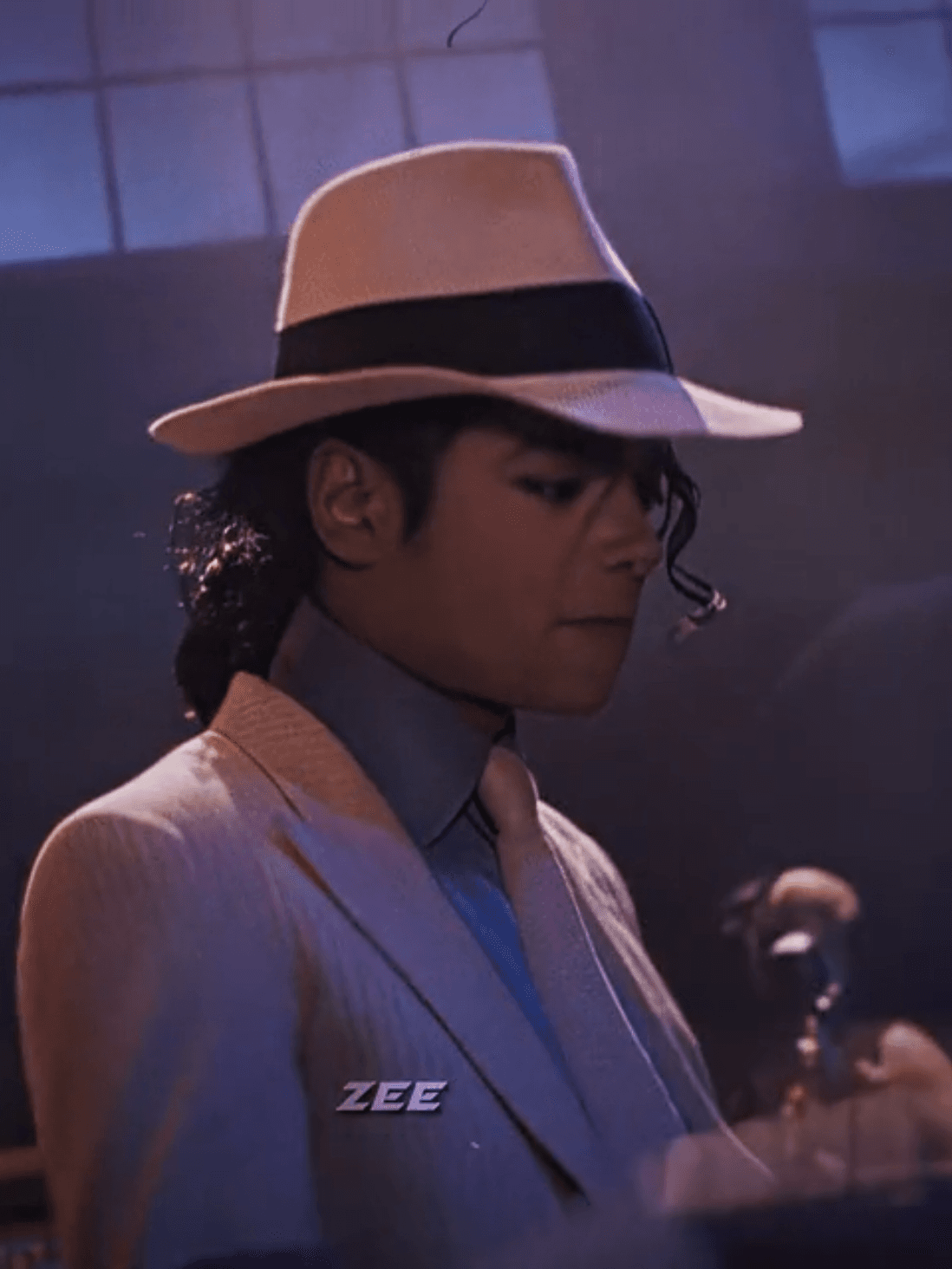 Fan edit by @Zee